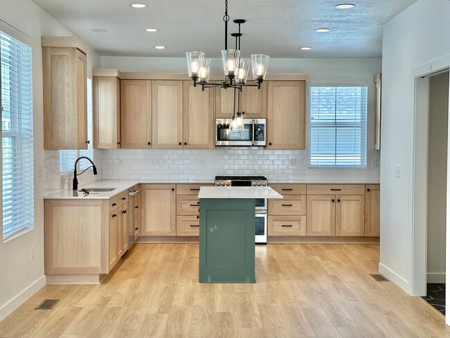 Photo - Capitola House