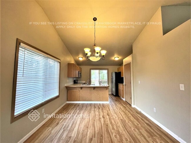 Building Photo - 17407 17th Ave E
