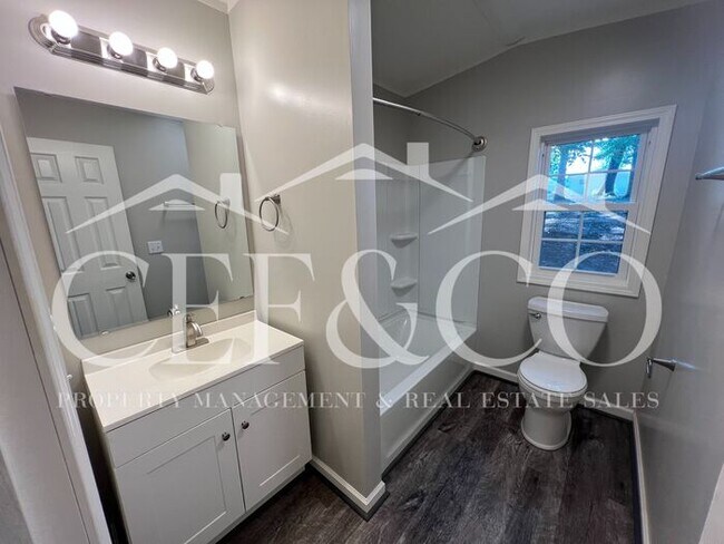 Foto del edificio - 1 Windward Peak Ct