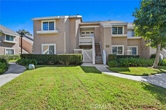 Building Photo - 57 Woodleaf