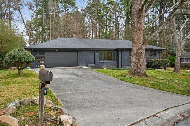 Building Photo - 2956 Marlin Cir