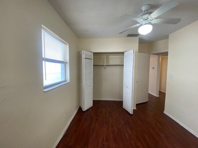Foto del edificio - 4809 46th Ave N