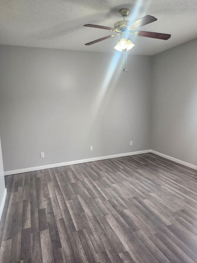 Foto del edificio - Wexford Condominiums, Anderson, SC