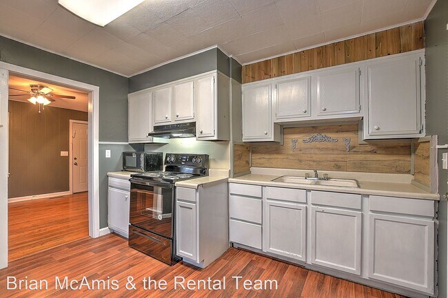 Foto del edificio - 2 br, 1 bath House - 1230 Indian Ridge Road
