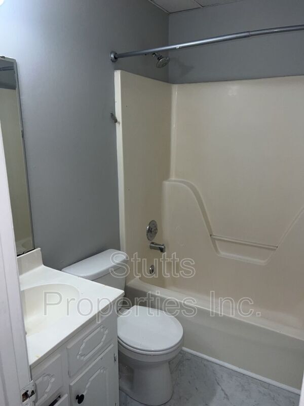 Foto del edificio - 108 Watts Bar St