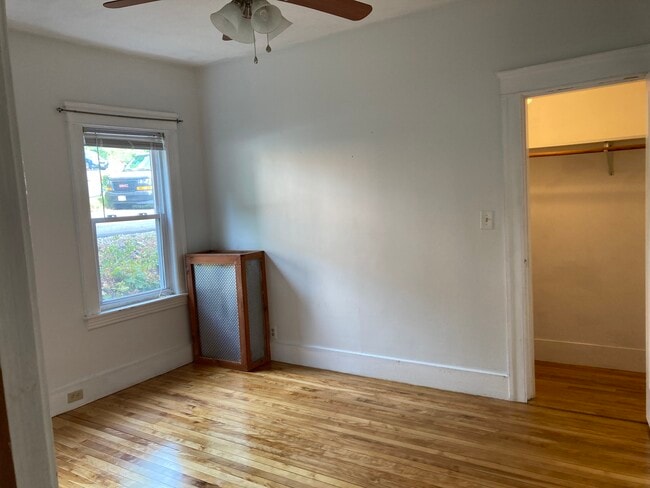 Bedroom 1 - 5 Colonial Rd
