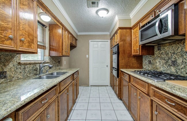 Foto del edificio - 2508 Grape Ln