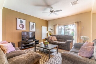 Building Photo - 16718 Caribbean Breeze Way