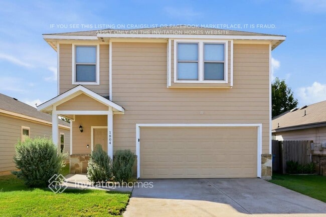 Building Photo - 1804 Village Park Trail