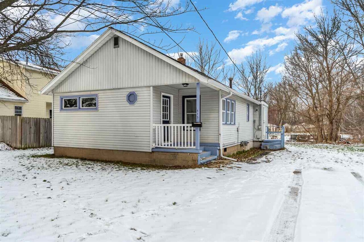 Primary Photo - 313 Arbury Pl