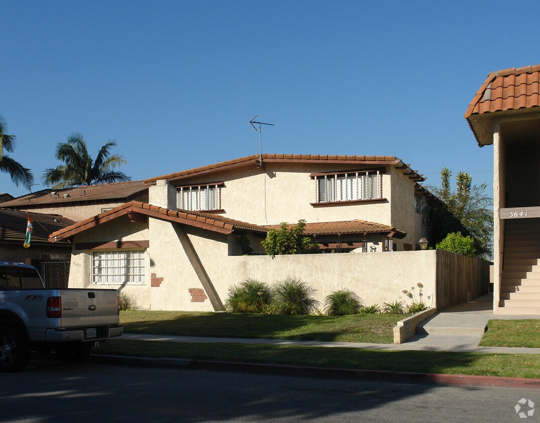 Primary Photo - 3621 Green Ave