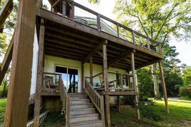 Building Photo - 14510 Henry Calfee Dr