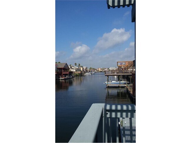 Foto del edificio - 13977 Blackbeard Dr