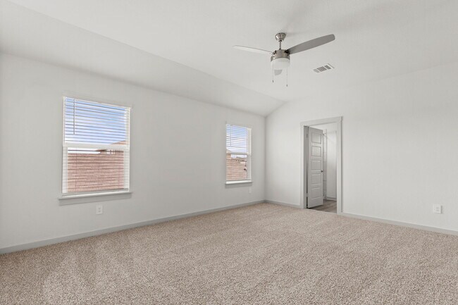 Foto del edificio - 436 Millbrook Blvd