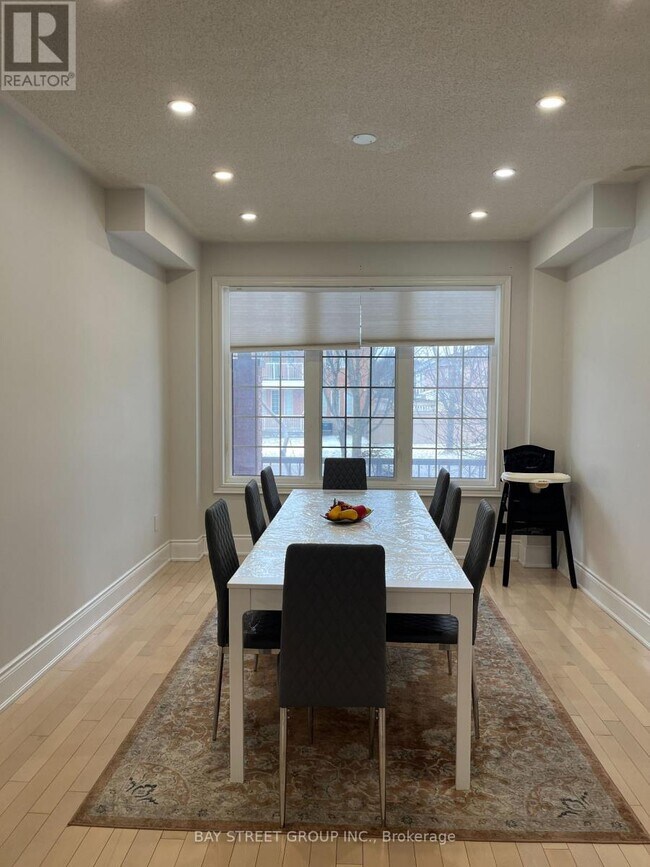 Building Photo - 54 Kingshill Rd