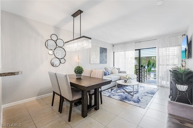 Foto del edificio - 807 River Point Dr