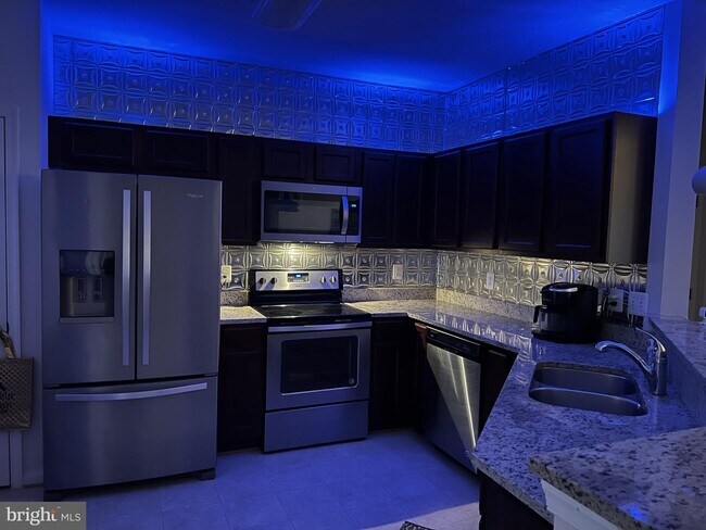 Foto del edificio - 23540 FDR Blvd