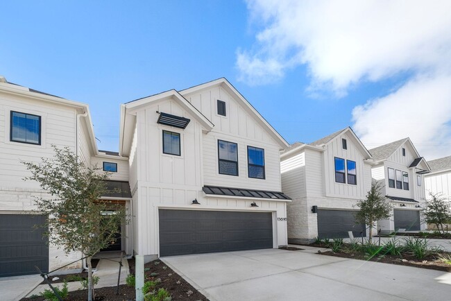 Foto del edificio - Brand New Townhome in Bella Vista!!!