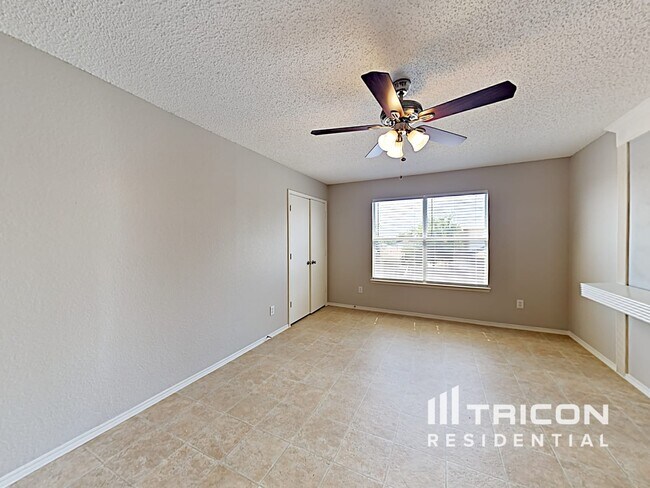 Foto del edificio - 1002 Windsor Ln