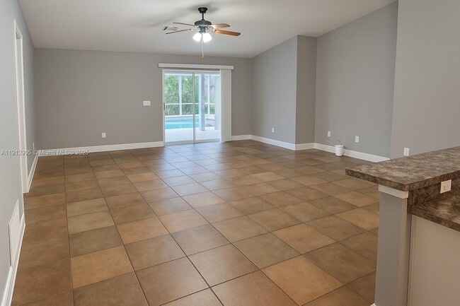 Foto del edificio - 2001 NE 14th St