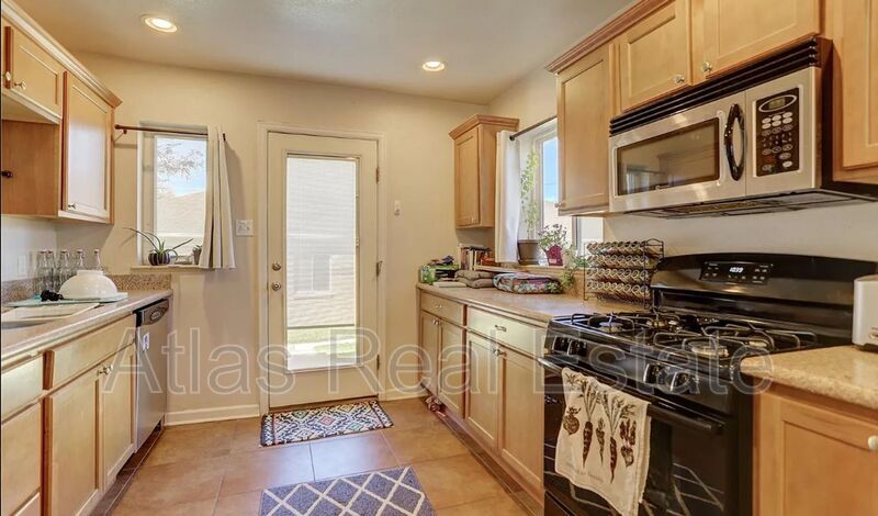 Foto principal - 1223 N Birch St