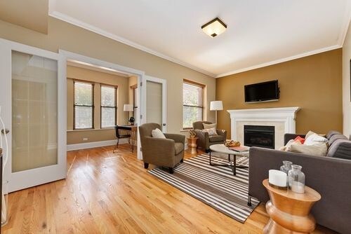 Foto del edificio - 5838 N Glenwood Ave