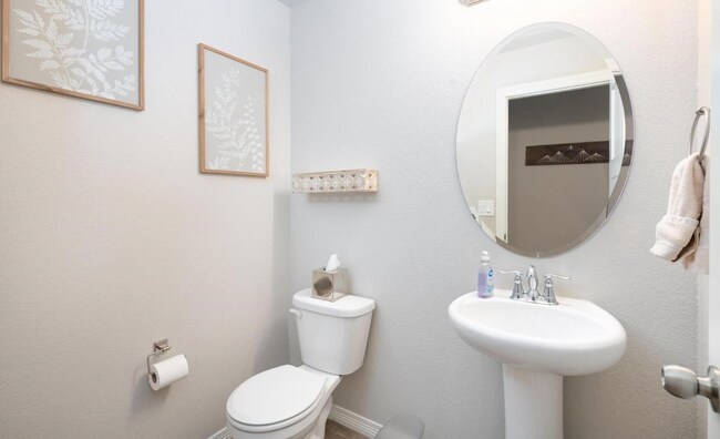 Building Photo - 9709 Quietwalk Ln