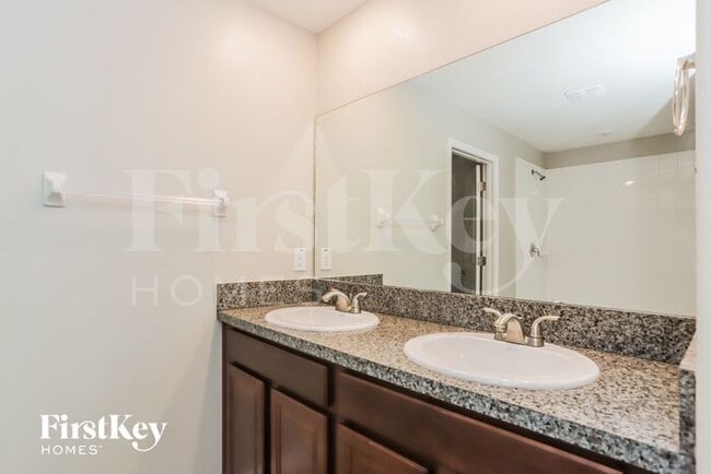 Building Photo - 11311 Sage Canyon Dr.