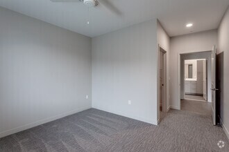 2BR, 2BA - Metropolis - The Backyard at One North