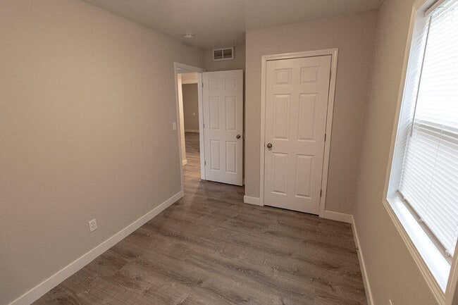 Building Photo - 3608 Greeley Dr