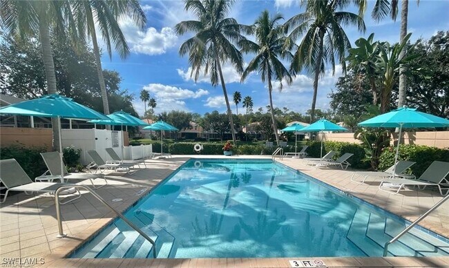 Foto del edificio - 5549 Cove Cir