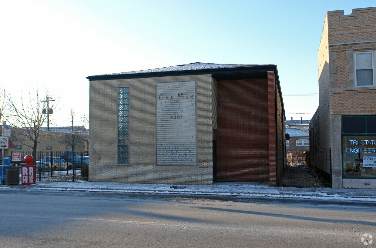 Building Photo - Gra Mar Apartments
