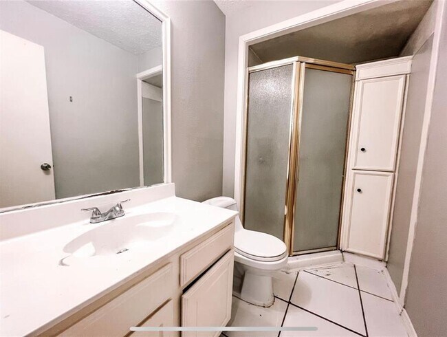 Foto del edificio - 9226 Spindlewood Dr