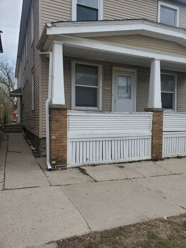 Foto principal - 2327 S 15th St