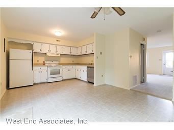 Building Photo - 44 Eisenhower Cir