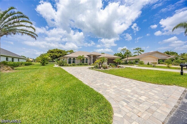 Foto del edificio - 9962 Ortega Ln