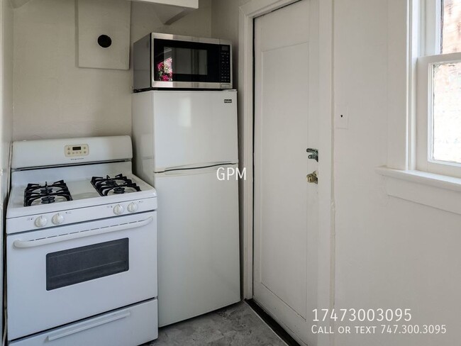 Foto del edificio - Cozy 1BR in LA