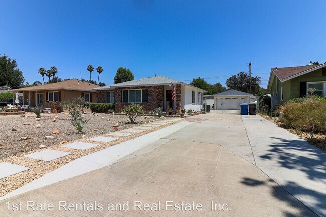 Building Photo - 2 br, 1 bath House - 6392 San Diego Ave