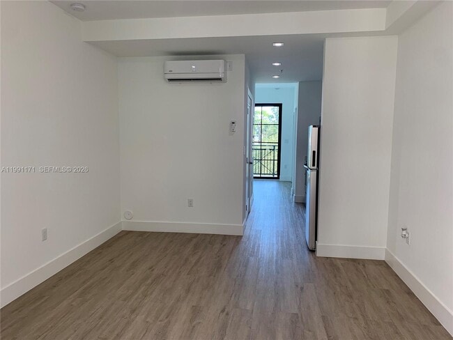 Building Photo - 4100 SW 64th Ave