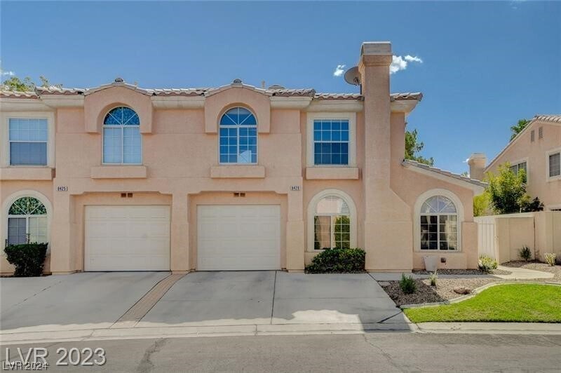 Foto principal - 8429 Sewards Bluff Ave