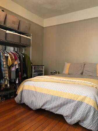 Foto principal - 402 W Liberty St