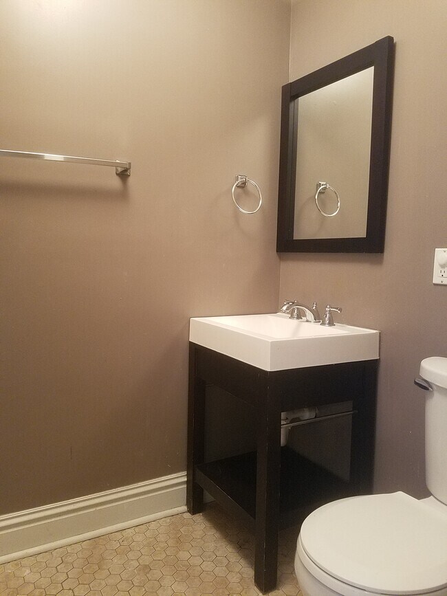 Foto del edificio - 2831 N 14th St