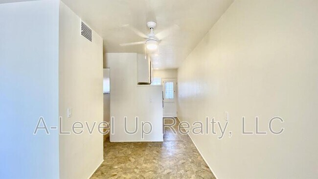 Building Photo - 1418 N Jones Blvd