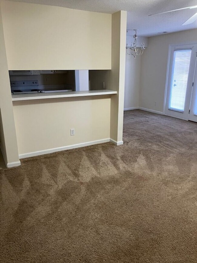 Building Photo - 719-G Melba Court