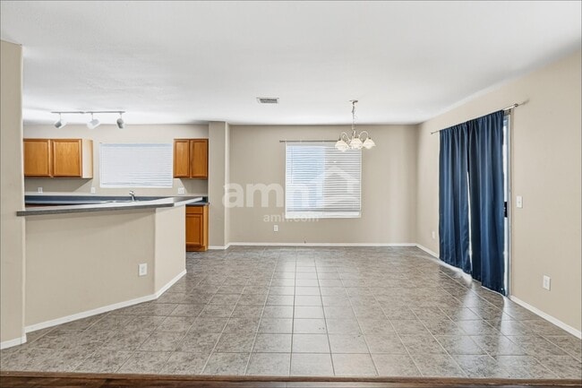 Building Photo - 6286 S Sun View Way