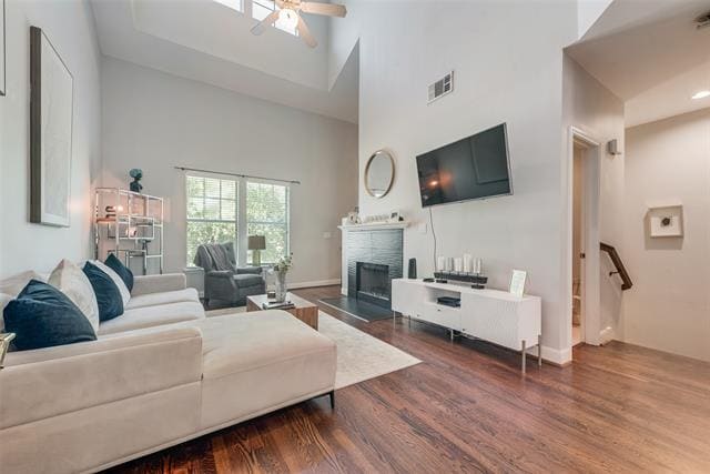 Foto del edificio - 4904 Live Oak St