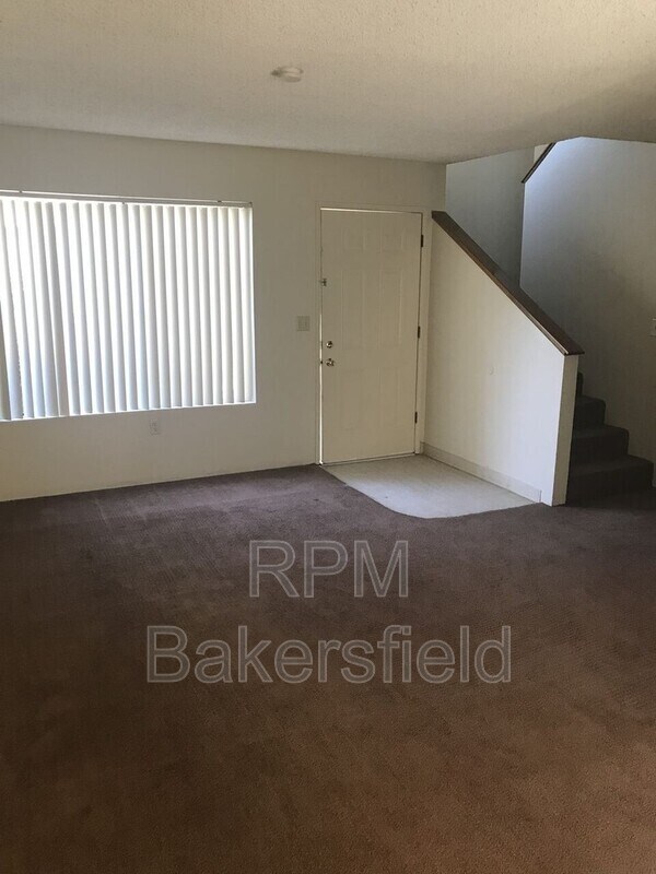 Building Photo - 4301 Tierra Verde St