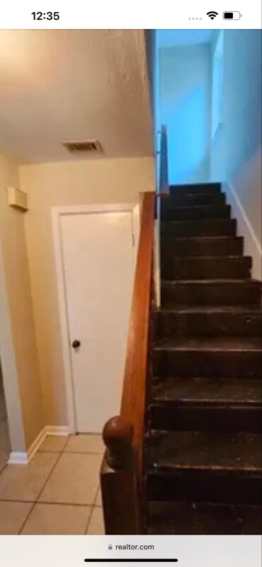 Foto del edificio - 3412 Yorkfield Dr