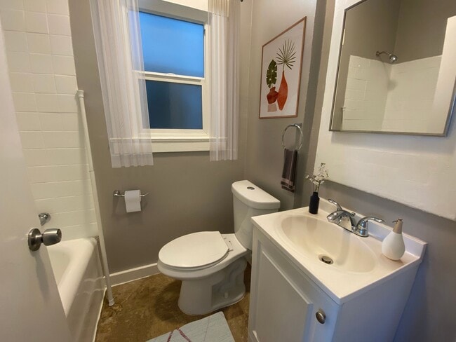 Building Photo - 2044 International Blvd - Sunny Studios an...