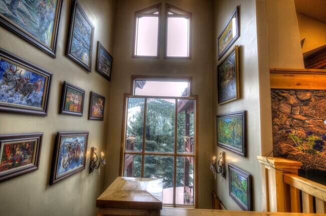 Foto del edificio - 7339 Pine Ridge Dr